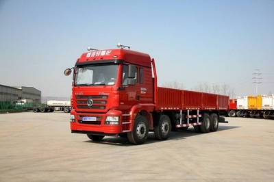 陕汽德龙X3000加强版385马力载货车 高效物流的可靠伙伴